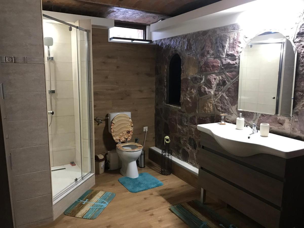 Balaton Wellness Tom Cat Nyaralo 1 Wellness Es 1 Gyermekbarat Apartmannal Kovagoors Екстер'єр фото