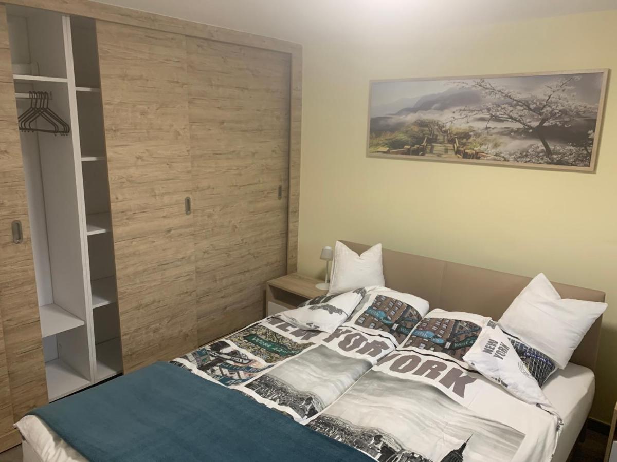 Balaton Wellness Tom Cat Nyaralo 1 Wellness Es 1 Gyermekbarat Apartmannal Kovagoors Екстер'єр фото